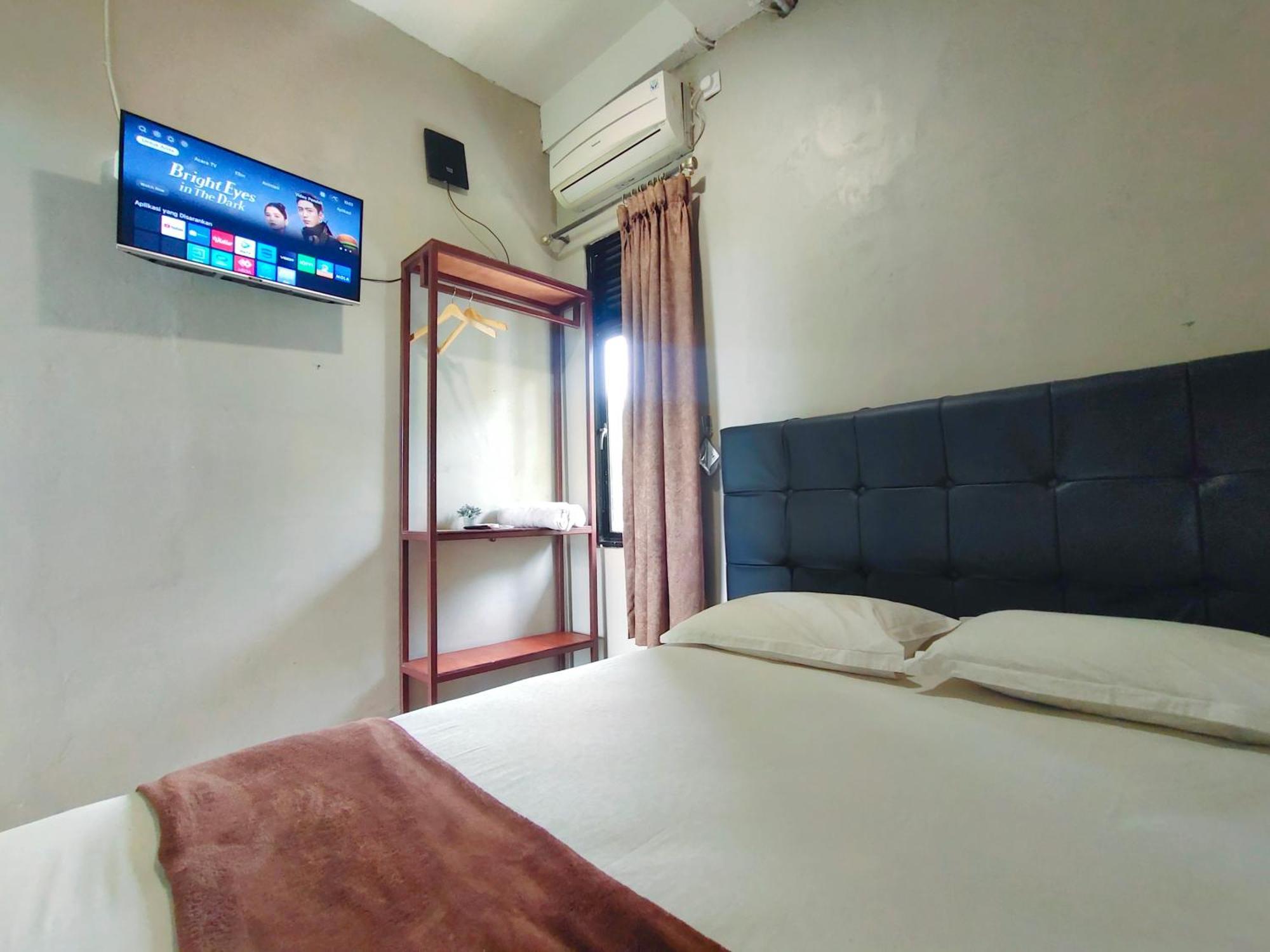Degung Hillside Hotel Bogor Exterior photo